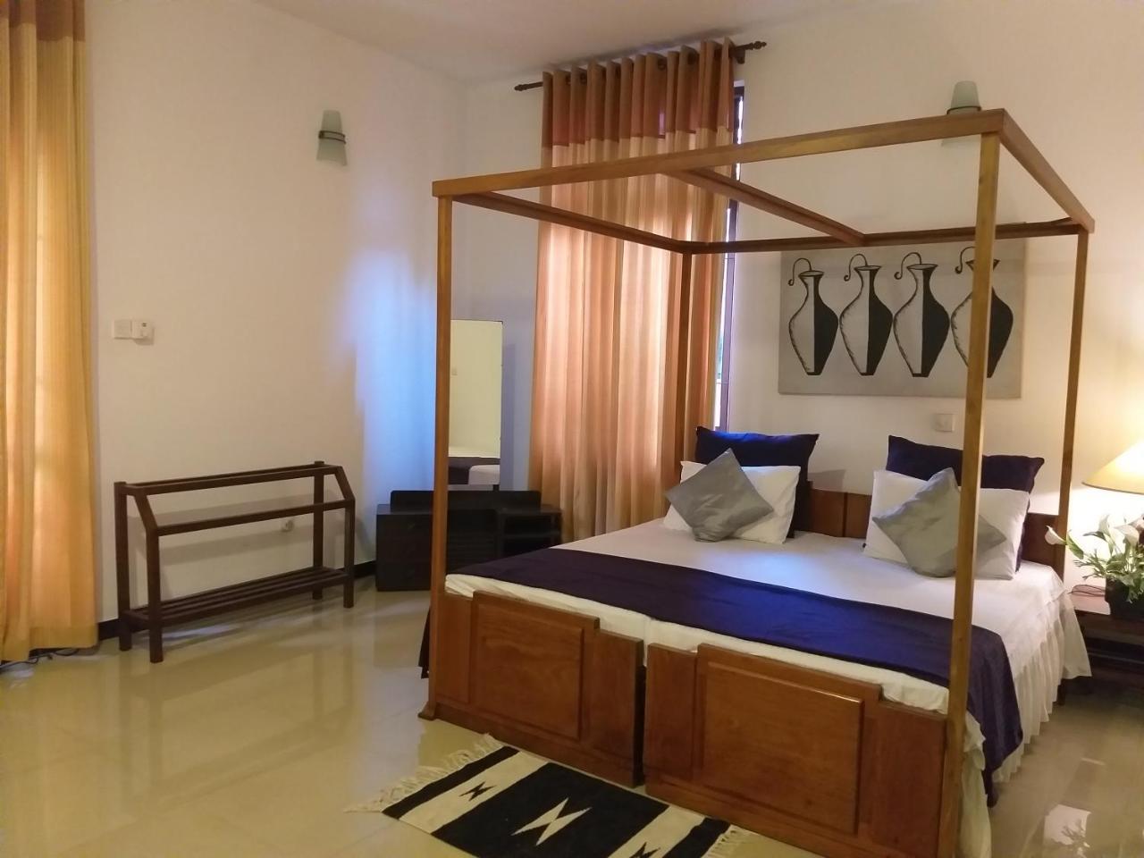 Cosy Nest Home Stay Negombo Exterior foto