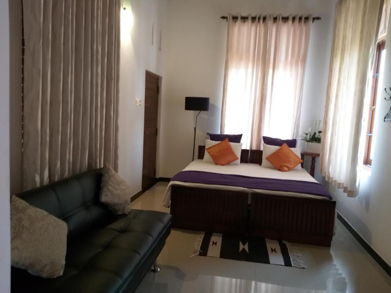 Cosy Nest Home Stay Negombo Quarto foto