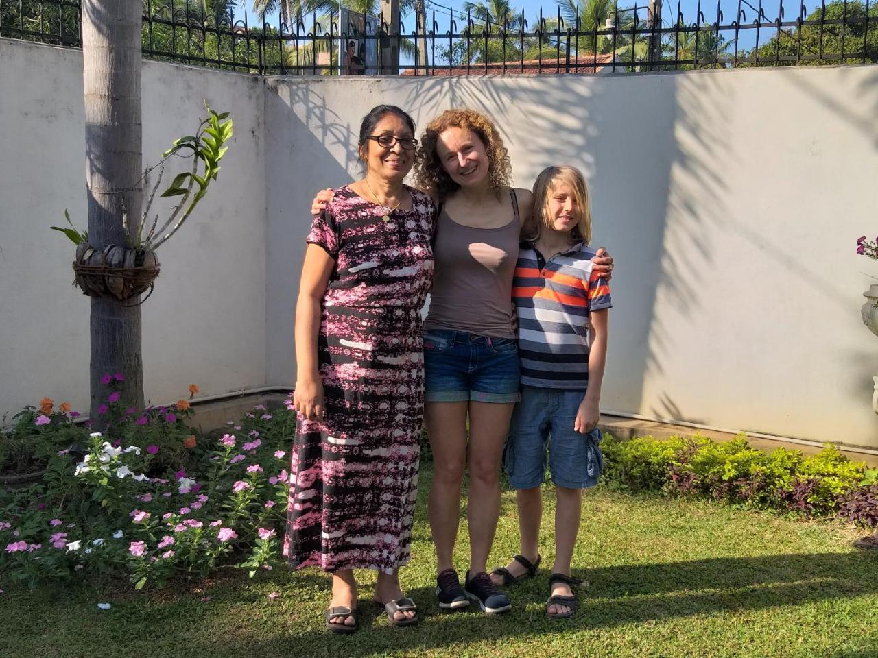 Cosy Nest Home Stay Negombo Exterior foto